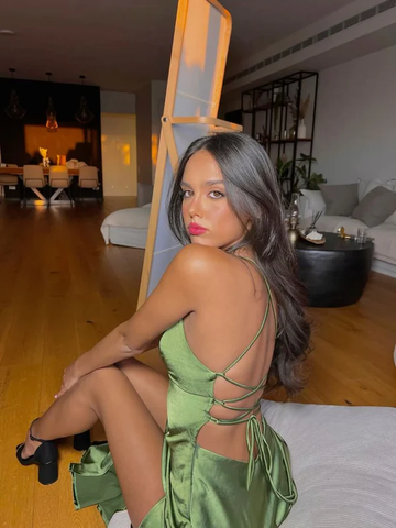 Vestido de fiesta verde sexy con tirantes finos y abertura larga Y7912