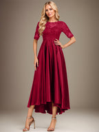 Robe de mère de la mariée asymétrique en satin stretch dentelle et dentelle, coupe trapèze, effet illusion, ornée de sequins 