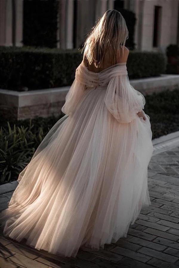 Robe de mariée romantique dos nu à manches, robe de plage 