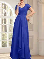 Vestido de corte A, escote corazón, largo hasta el suelo, de gasa, encaje, con cuentas y volantes en cascada para la madre de la novia.