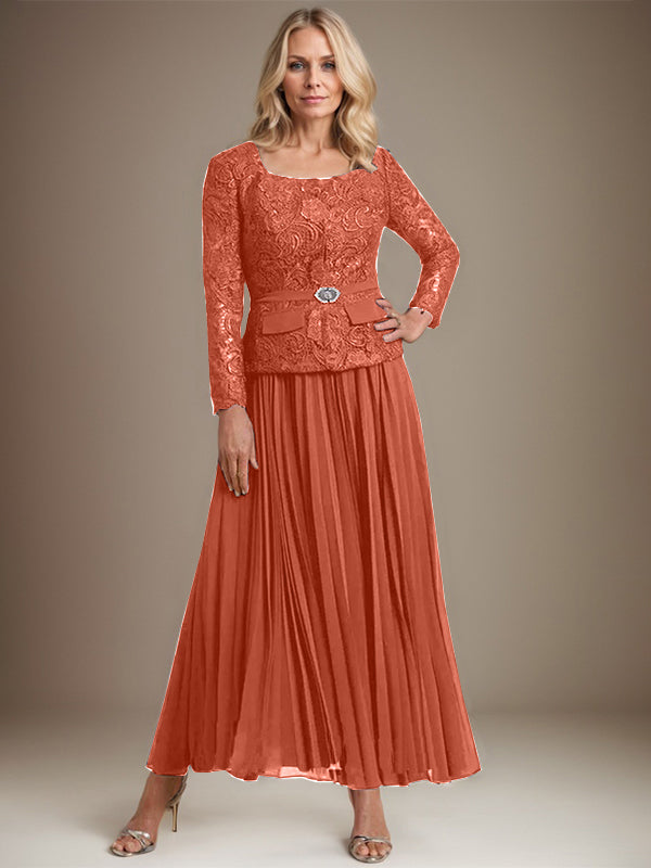Vestido de gasa corte A, largo hasta el tobillo, para la madre de la novia, con pliegues. 