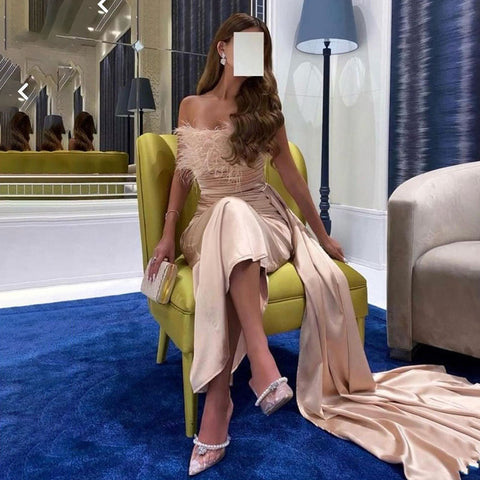 Vestido de noche de satén con falda de sirena, sexy, sin tirantes, elegante, con plumas, para mujer, fiesta árabe, LA71854