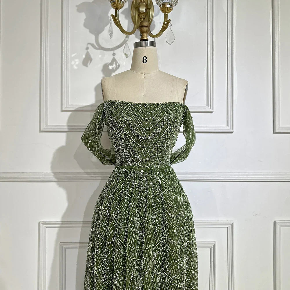 Vestido de noche corte A, color nude, con hombros descubiertos y diseño con perlas para ocasiones formales (LA72738A)