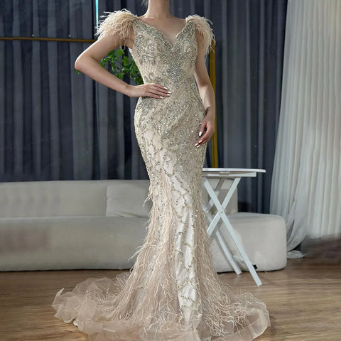 Champagne Luxury V-Neck Sexy Mermaid Evening Dresses 2025 Diamond Feathers Sleeveless Formal Dress LA70350