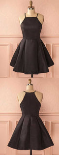 Vestido corto de satén negro para baile de bienvenida, corte en A, escote cuadrado y pliegues S414