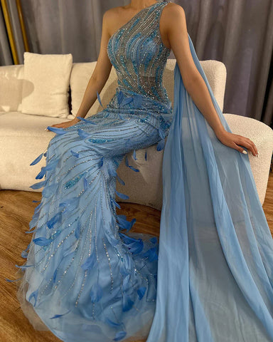 Robe de soirée de luxe verte style arabe, asymétrique, avec plumes et perles, avec cape latérale et châle, pour soirée féminine, LA72698, 2025 