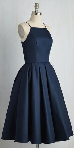 Robe courte à fines bretelles spaghetti pour bal de promo, robe courte mignonne pour cocktail, robe courte pour soirée scolaire S5747