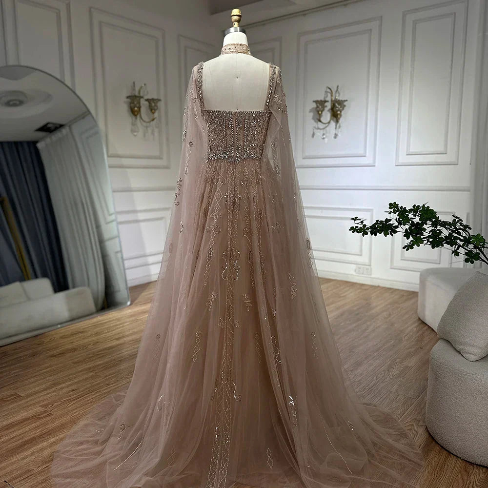 Vestido de noche de lujo saudí LA72764, corte A, manga capa, con cuentas de cristal, estilo árabe, color nude, ideal para ocasiones formales (modelo 2025).