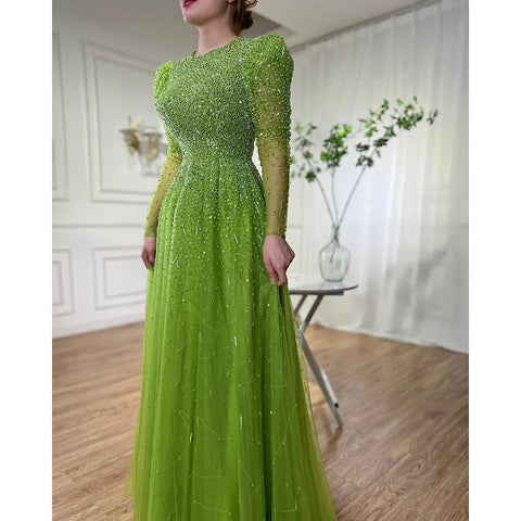 Robe de soirée élégante verte style sirène ornée de perles et manches longues LA71762 