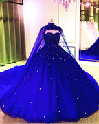 Vestido de baile de gala de tul azul real con capa S8255
