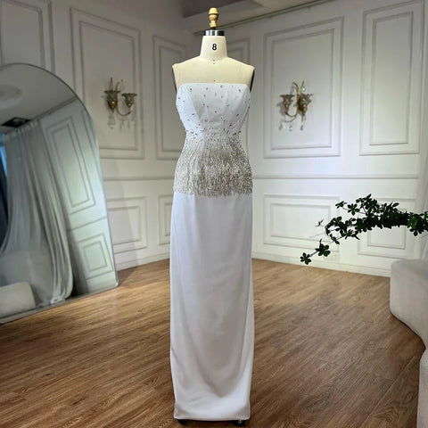 Vestido de noche árabe de sirena sin tirantes, color rosa nude, con borlas y cuentas, estilo saudí, modelo LA72804 (2025) 