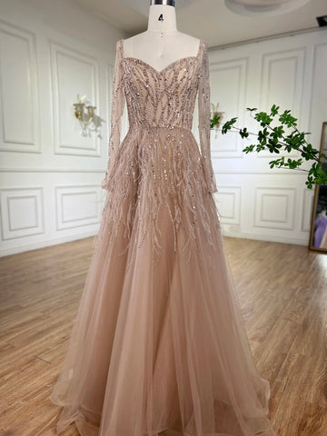 Robe de soirée de luxe arabe en plumes et perles faites à la main 2025 LA71468