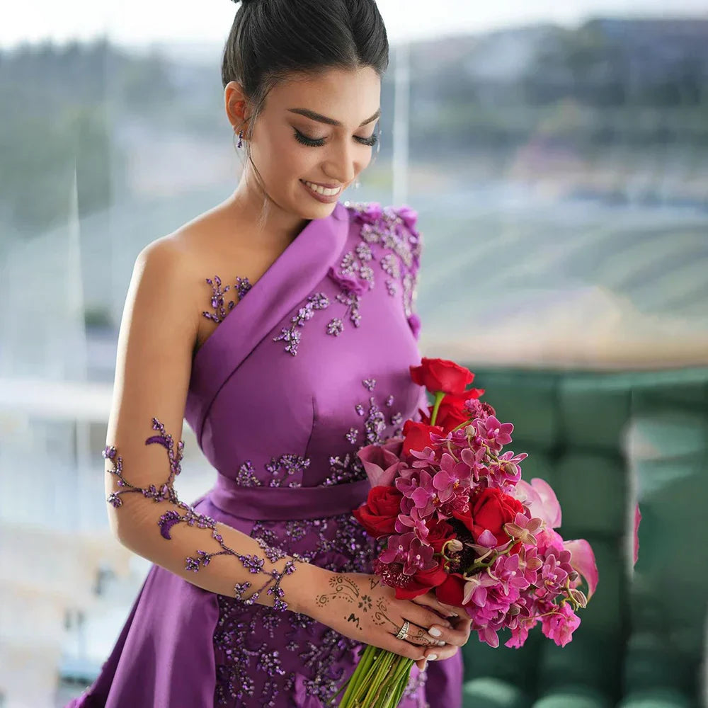 Vestidos de noche de lujo estilo sirena, color púrpura árabe, satén, encaje y cuentas, inspirados en Dubái, elegantes para mujer, ideales para fiestas (LA72179) 