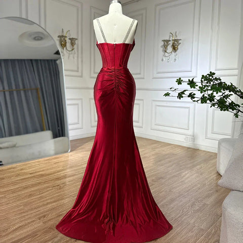 Robe de soirée en satin rouge vin à bretelles spaghetti et fente haute, style arabe saoudien, modèle LA72776, 2025 