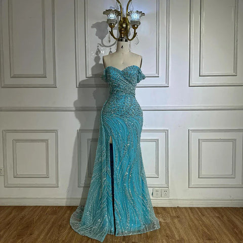 Vestido de noche de lujo con cuentas y corte sirena color plata nude LA72262