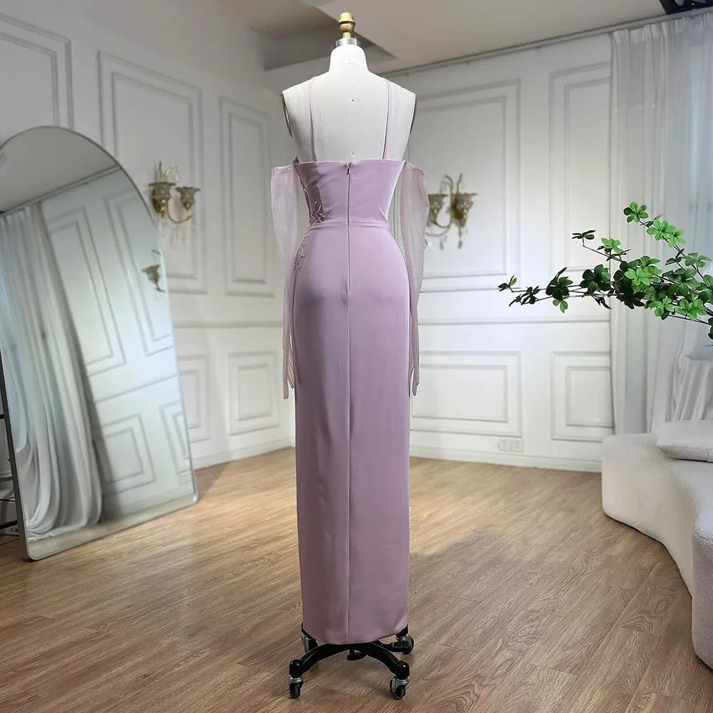 Vestido de noche de sirena rosa satinado con tirantes finos, cuentas, abertura alta y guantes LA72001 (2025) 