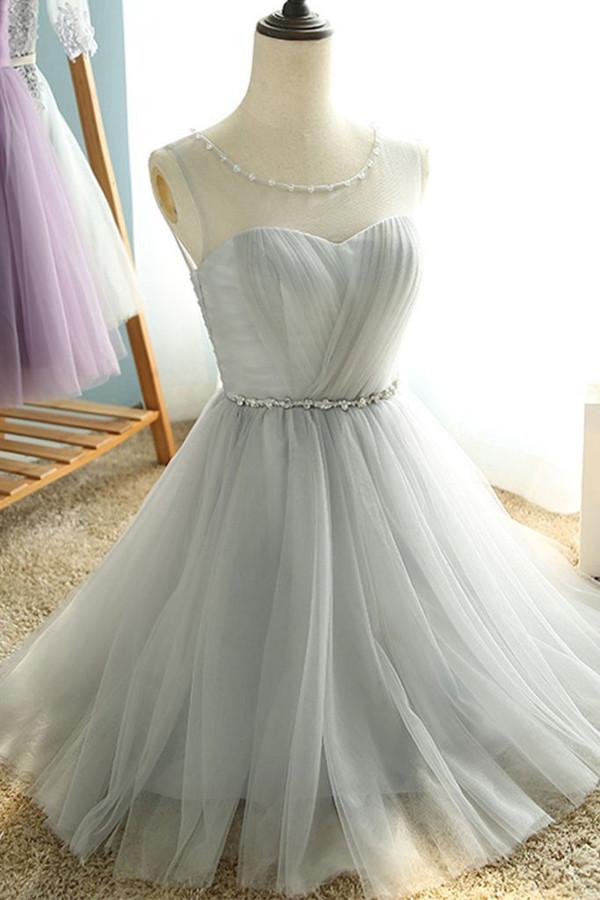 Robes de bal simples, transparentes, trapèze, décolleté cœur, laçage et plis