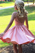 Vestido de fiesta barato con espalda descubierta y cuentas transparentes de Stain