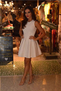 Robe de soirée blanche simple sans manches à col rond, robe de bal pas chère