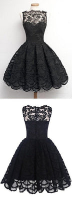 Vestido corto de fiesta estilo vintage con encaje, corte en A y borde festoneado. 