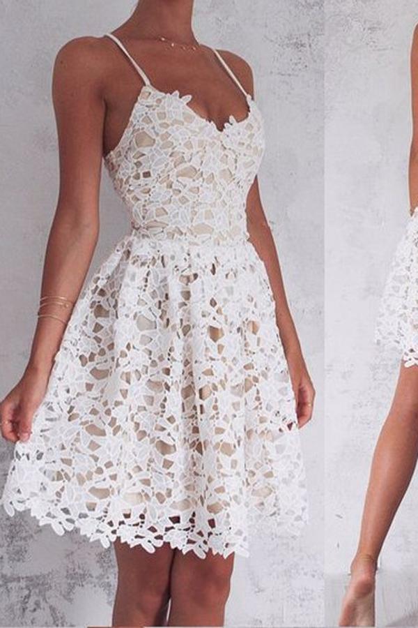 Vestido corto de fiesta con tirantes finos y cordones, corte en A, ideal para baile de bienvenida o graduación.