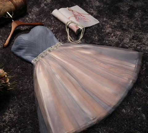 Robes de bal simples en tulle coupe trapèze, robes de bal courtes et pas chères pour filles