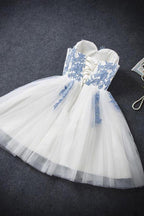 Vestido corto de fiesta sin tirantes, corte en A, de tul azul, vestido económico para baile de bienvenida