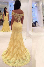 Vestidos de noche de sirena con cola de encaje y hombros descubiertos