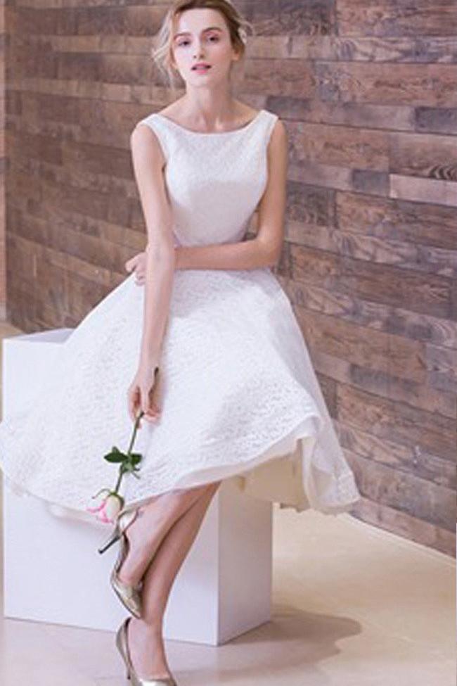 Robe de bal blanche simple en dentelle courte sans manches à col rond, robe de cérémonie de mariage 