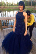 Vestidos largos de fiesta de sirena sin mangas con cuello halter de tul azul marino y cuentas