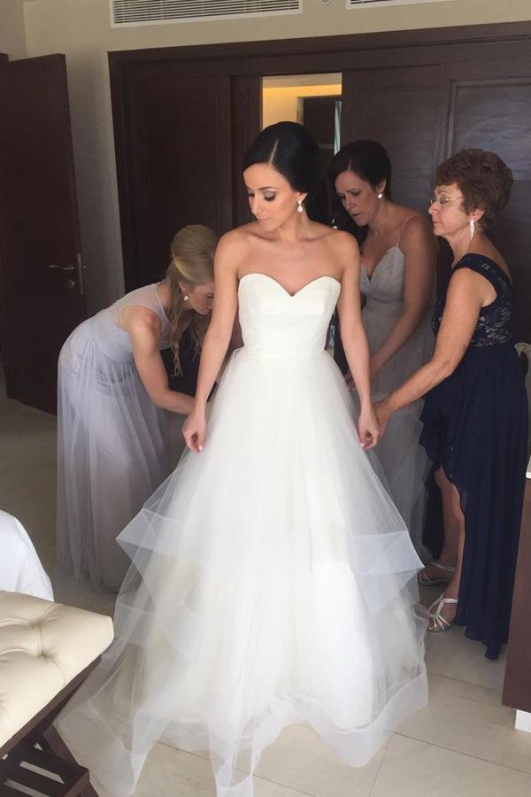 Baoleely White SimpleSweetheart Strapless Ruffles Open Back Cheap Wedding Dresses, MW228