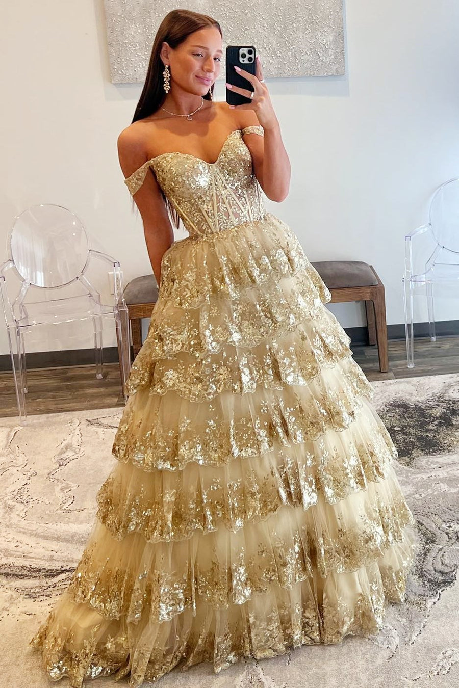 Vestido de graduación de princesa con hombros descubiertos, lentejuelas y encaje