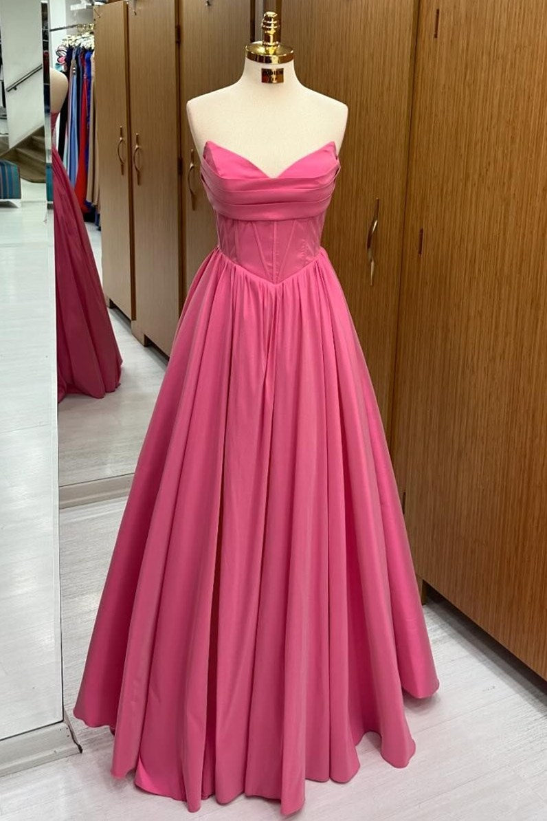 Robe de soirée longue trapèze sans bretelles et lacée