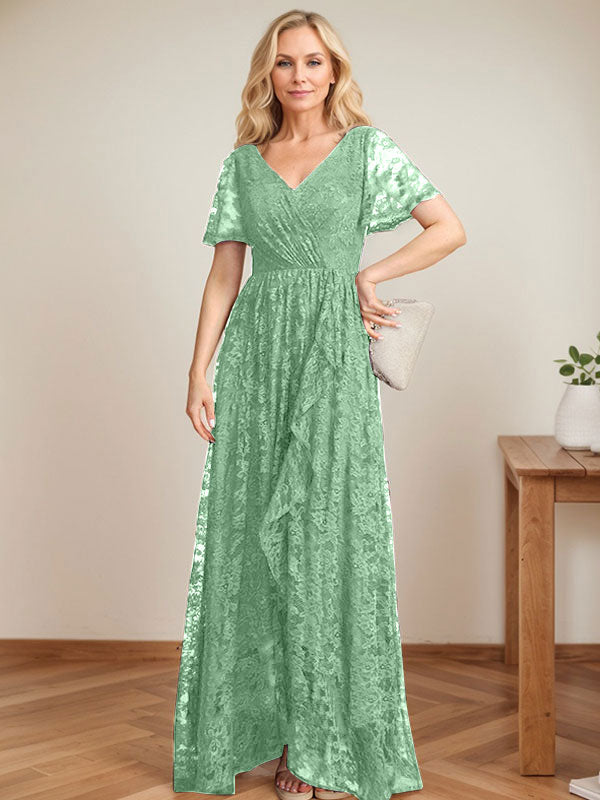 Robe de mère de la mariée asymétrique en dentelle, coupe trapèze, col en V et volants cascade 
