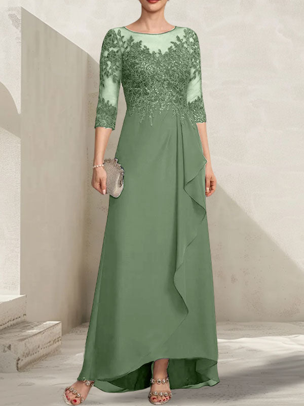 Vestido de madrina de la novia, corte asimétrico, escote ilusión, encaje y gasa, con lentejuelas y volantes en cascada.
