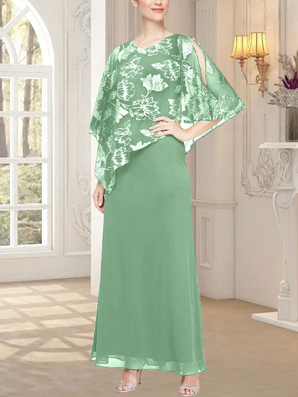 Vestido largo de malla brillante con corpiño asimétrico superpuesto de diseño novedoso 