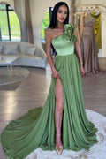 Robe de bal asymétrique fendue haute Sage avec traîne