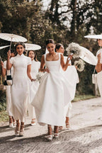 Robe de mariée blanche sobre en satin, coupe trapèze, col carré, WD737
