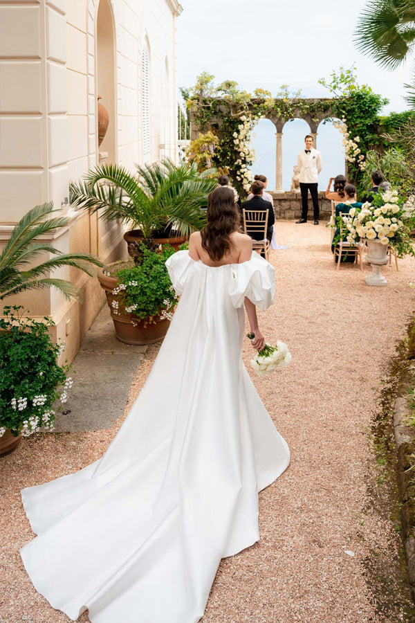 Robe de mariée sirène en satin, épaules dénudées et manches bouffantes WD754