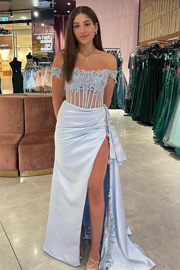 Vestidos largos de fiesta de satén con hombros descubiertos y apliques de encaje