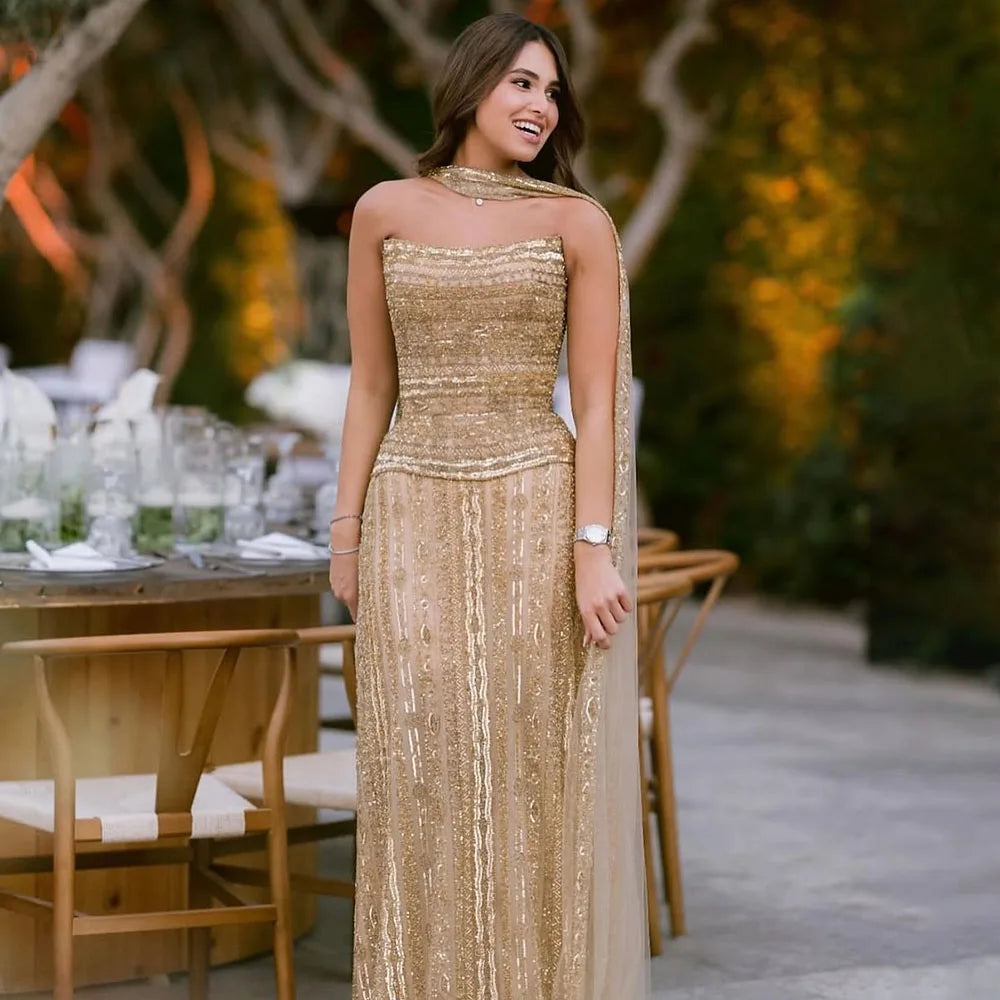 Vestido de noche de lujo sin tirantes con cuentas, corte en A, dorado, para ocasiones especiales, Arabia Saudita LA72873 