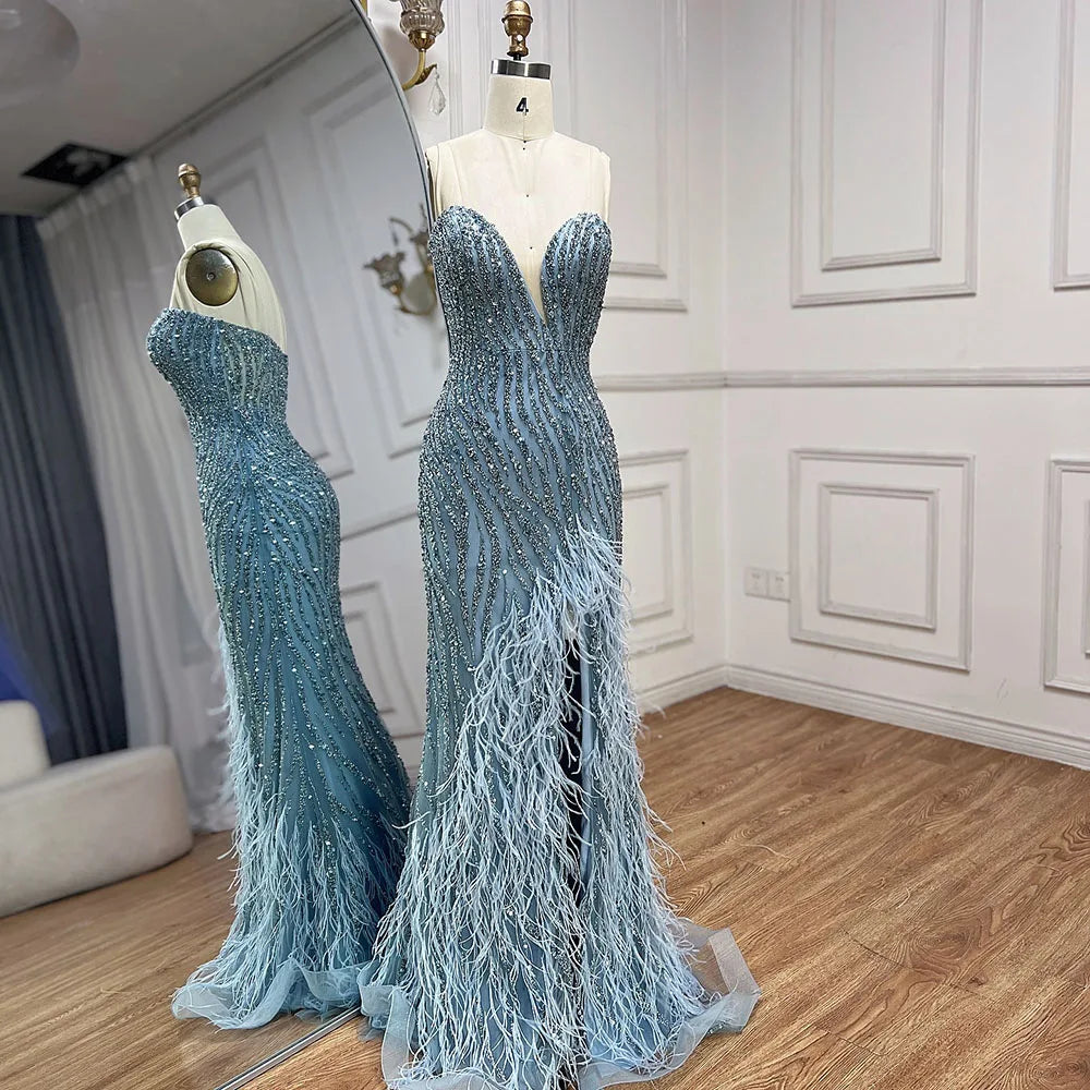 Vestido de noche de lujo árabe sin tirantes, azul con cuentas y plumas, estilo Dubai, con falda lateral, para mujer, ideal para bodas y fiestas (LA72695) 