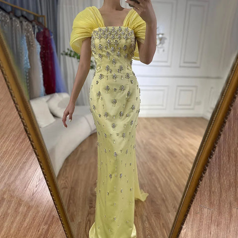Vestido de noche amarillo de lujo con cuentas y capa LA72756