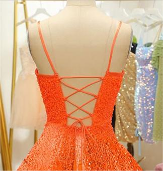 Vestidos de lentejuelas para adolescentes para el baile de bienvenida. Vestidos cortos brillantes para graduación SYH87 