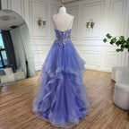 Vestido de noche de lujo para mujer, corte en A, tirantes finos, apliques de encaje escalonados, azul árabe, modelo LA72617 (2025) 
