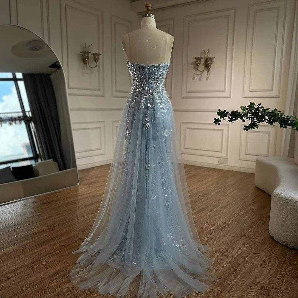 Vestido de noche de lujo estilo sirena sin tirantes, color azul árabe, con sobrefalda de tul y cuentas, ideal para fiestas de mujer (LA72639) 