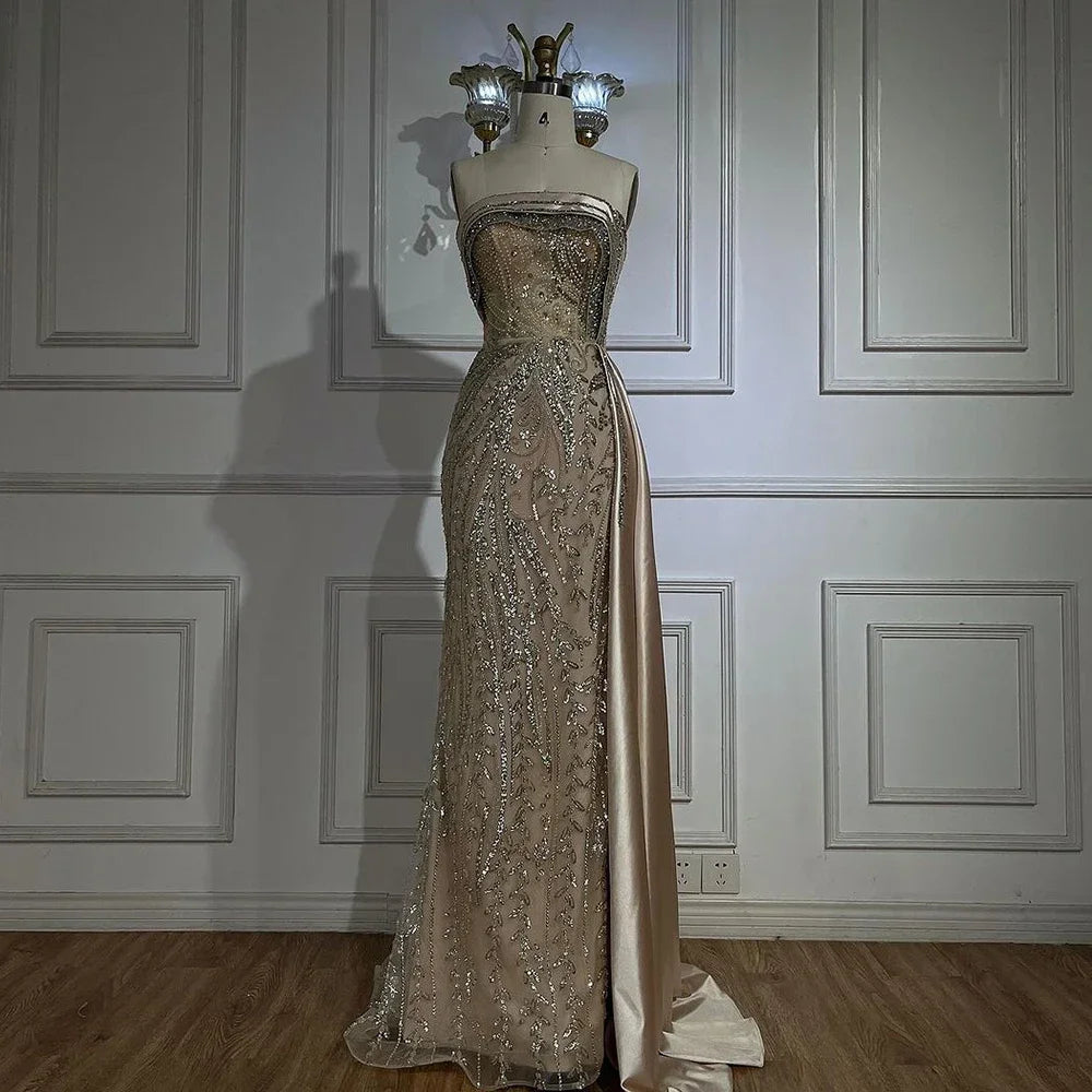 Vestido de noche de lujo estilo sirena, color nude, sin tirantes, de satén, con cuentas, estilo árabe, con falda lateral, ideal para fiestas femeninas (LA72665) 
