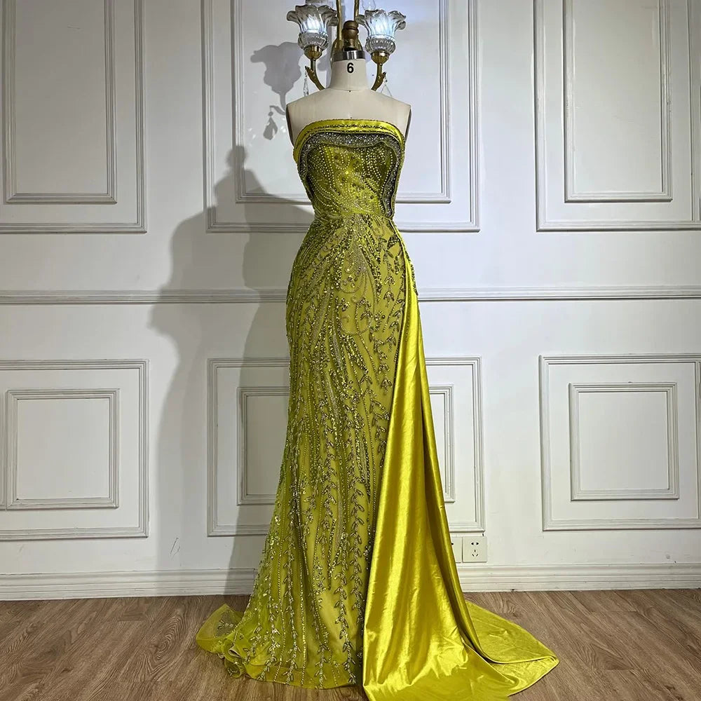 Vestido de noche de lujo estilo sirena, color nude, sin tirantes, de satén, con cuentas, estilo árabe, con falda lateral, ideal para fiestas femeninas (LA72665) 