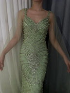 Vestido de noche de lujo saudí de 2025, estilo sirena, color nude, con capa y cuentas, para ocasiones formales LA72748 