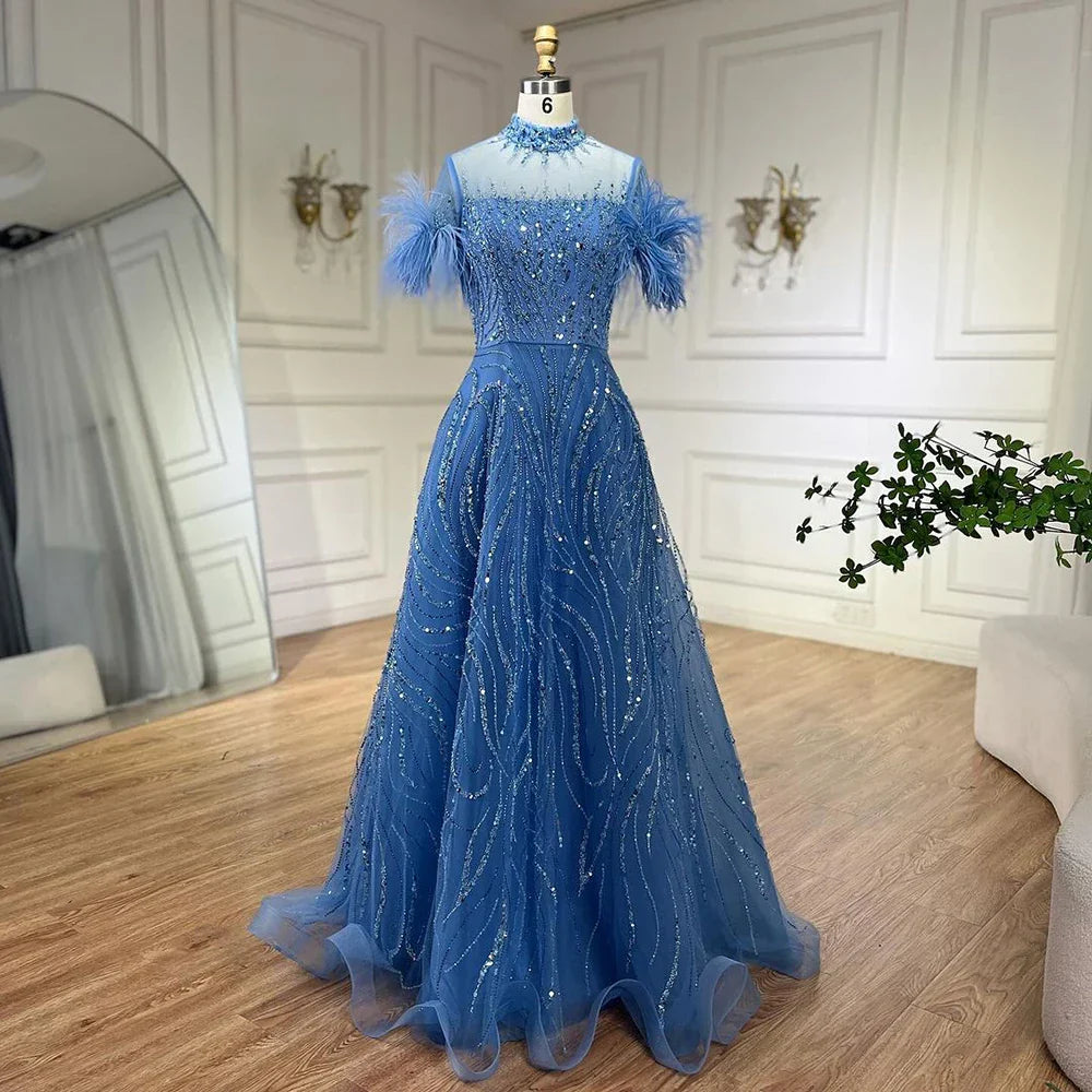Vestido de noche corto de lujo sin mangas, corte A, azul árabe, con cuentas y plumas, ideal para bodas y fiestas (LA72351) 